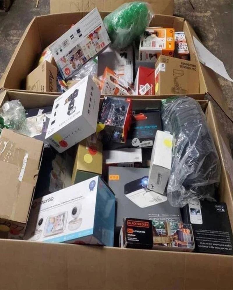 Amazon Mystery Electronics Box | 10+ Items | Guaranteed $200+ Retail Value | Includes Drones, iPhones, Laptop & 3C Accessories