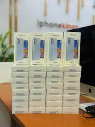 Apple iPhone 14  -128GB  256 GB 512GB -Gold(Unlocked)-Used very good